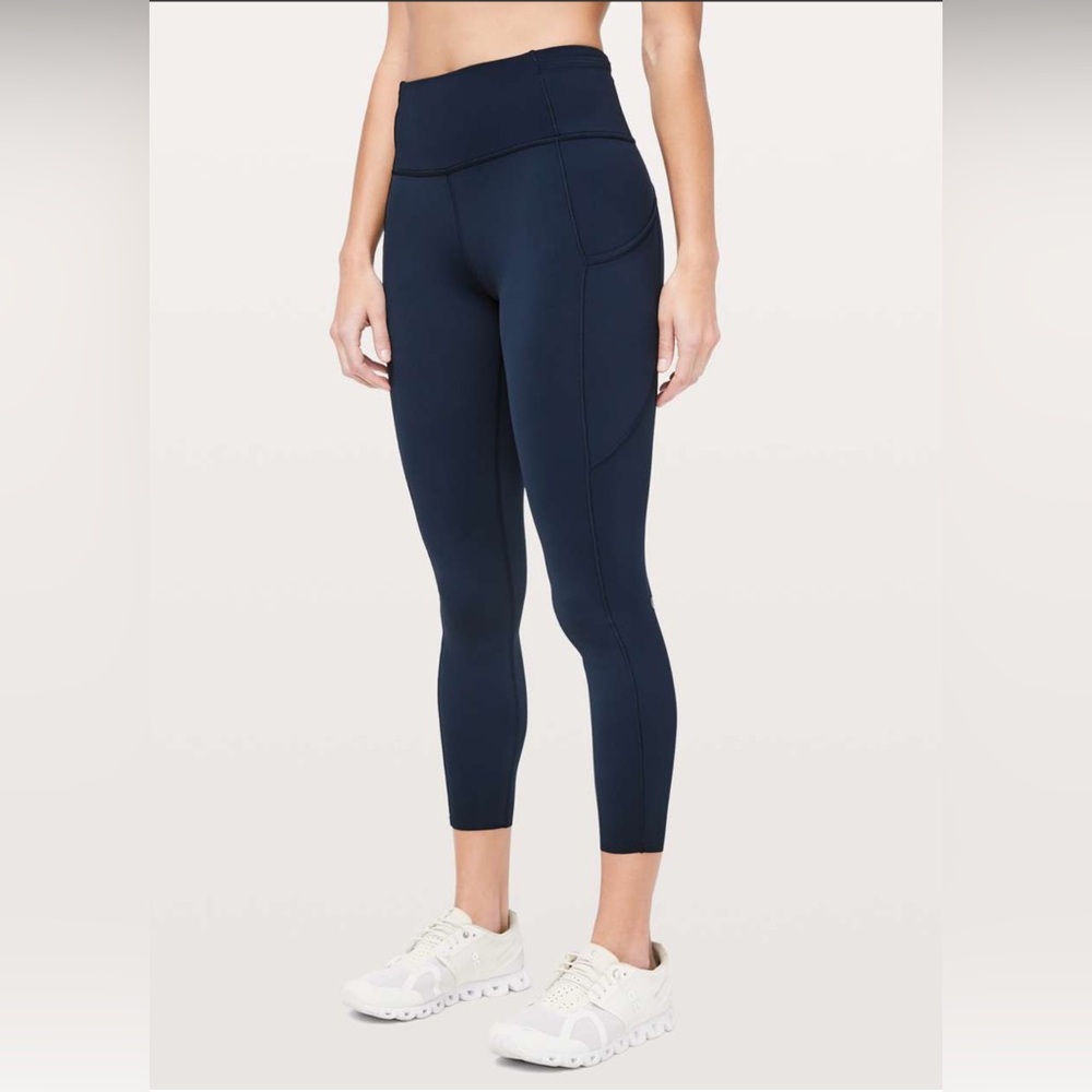Lululemon Fast & Free 7/8 Tight II*Non-Reflective Nulux 25" - True Navy - Picture 2 of 9